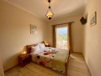Apartamento de 2 dormitorios con balcón