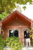 Bungalow with Garden View