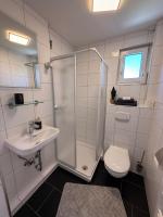 Appartement 2 - Gemütliche Wohnung mit Küchenzeile, Bad und großer Terrasse - Bed and Breakfast Salzgitter