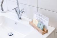 Camera Tripla con Vista Giardino