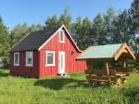 Czerwony domek w Słońcu Mazur - B&B Budy