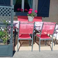 Appartement charmant à Saint-Victor-de-Cessieu - 30 m² - Terrasse - B&B Saint-Victor-de-Cessieu