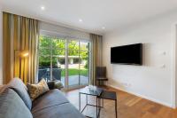 Superior One-Bedroom Apartment