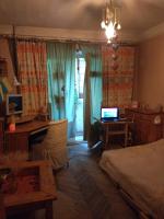 Comfortable isolated turnkey room near the subway and the International Exhibition Center - B&B Kyiv