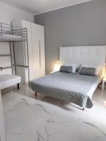 Modern Ground Floor Apt 5min Walk to Beach with AC - Il Lupo Affitta - Bed and Breakfast Cattolica