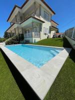 Lux House - B&B Ferreira