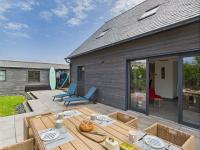 Charmante maison pour 5 au coeur de Penmarch - Bed and Breakfast