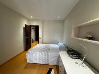 Appartamento con 2 Camere da Letto e Balcone