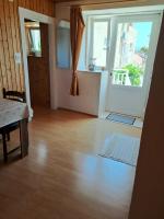 Comfort One-Bedroom Apartment with Sea View