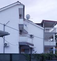 Apartments with parking spaces nska, Krk - 23196 - Ferienwohnung Malinska