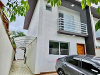 Casa em Boiçucanga com 2 suítes, piscina e sauna integrada - B&B São Sebastião