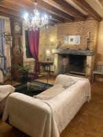 Maison Périgourdine de charme dans la campagne proche de Bergerac - B&B Saint-Nexans