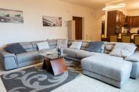 Modern Home! 2 Min Walk to Beach! Sleeps 6! - Chambres d’hôtes Campora San Giovanni
