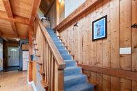 Bear Coast, Cabin with Hot Tub, Patio, and Waterview - B&B Ucluelet