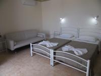 Irini Studios - B&B Arkása