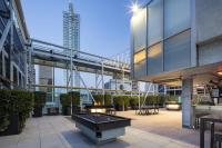 2 Bed 2 Bath Stylish Luxury Premium High-Rise Apartment - B&B Los Angeles