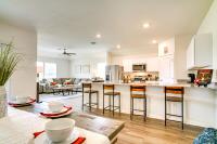 12 Mi to Avery Island Spacious Family Home! - B&B