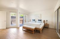 La Jolla Hillside Views and Coastal Comfort - B&B San Diego