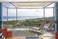 The Lookout - great views - B&B Muriwai Beach
