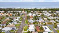 Bluebird Villa - 3min Stroll to Bokarina Beach - Ferienwohnung Bokarina