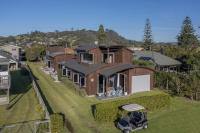 Hosts on the Coast Bach-tastic Hahei - B&B Hahei