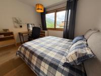 Appartamento con 3 Camere da Letto