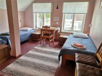 Chambre Triple avec Salle de Bains Commune