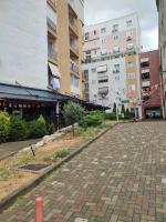 Night Star Apartment - Bed and Breakfast Tirana