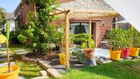 GARY Suite - Studio Cosy, Spa et jardin privatif à 4 min de Cambrai - Bed and Breakfast Awoingt