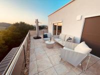 NEU! Design-Penthouse, Panoramablick, XXL-Terrasse - Chambres d’hôtes Waldkirchen