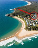 Palmaya - Bali-Inspired 5BR Beach Award Wining House in Corindi - Bed and Breakfast Corindi