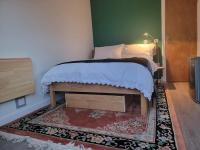 'Wee Smiddy' Shepherd's Hut - Yoga - Wild Swim - B&B