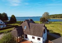 Ferienwohnung Laran - direkt am Bodden in Ralswiek - B&B Ralswiek