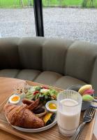 Golden Harvest Homestay - B&B