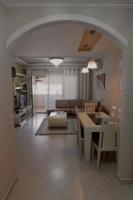 Apartment mit 2 Schlafzimmern und Balkon