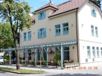Parma Guesthouse & Apartments - B&B