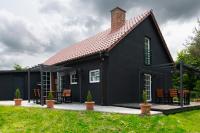 Apartamenty za Leśniczówką - Bed and Breakfast Stegna