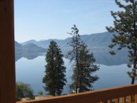 PineWood Guesthouse - B&B Peachland
