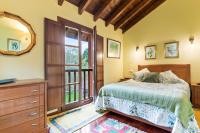 Casa Entrecinas en Collera - Bed and Breakfast Collera