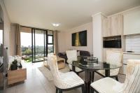 2 Bedroom Waters Edge Apartment in Century City - B&B Città del Capo