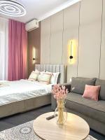 A luxury apartment with a view - B&B Almatý