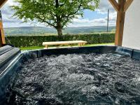 Mountain View House With Hot Tub - Ferienwohnung Garvagh