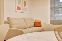 Yamaguchi Plaza - B&B Pamplona