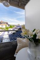 2 BR Loft - LUXUS - MODERN - PARKPLÄTZE - KAFFEE - NETFLIX - WEINBERGBLICK - KÜCHE - BALKON - B&B Rüdesheim am Rhein