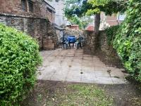 Enchanting Escape with Peaceful Views - Ferienwohnung Bristol