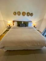 La Casita 4BR Private Paradise with Pool - B&B La Garita