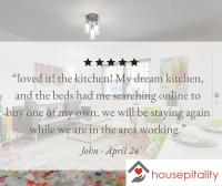 The Worthington - 3 BR 2 5 Bath and Parking - B&B Columbus