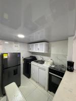 Edificio frente a la playa en cartagena, marbella - Bed and Breakfast Cartagena