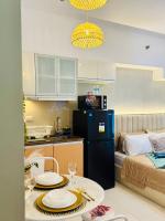 Staycation in viceroy mckinley near venice grand canal - Chambres d'hôtes Manille