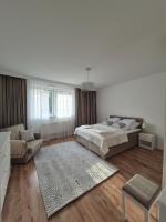 Apartament Pod Kamienną Bramą - B&B Chojnice